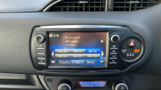 Toyota Yaris 1.5 Hybrid Y20 5dr CVT [Bi-tone] Hybrid Hatchback